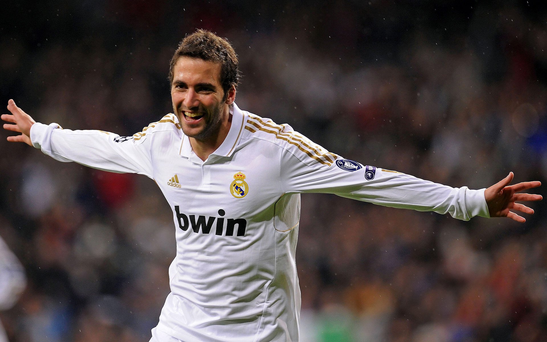 体育科技革新竞技场,智能设备与数据分析重塑运动员表现