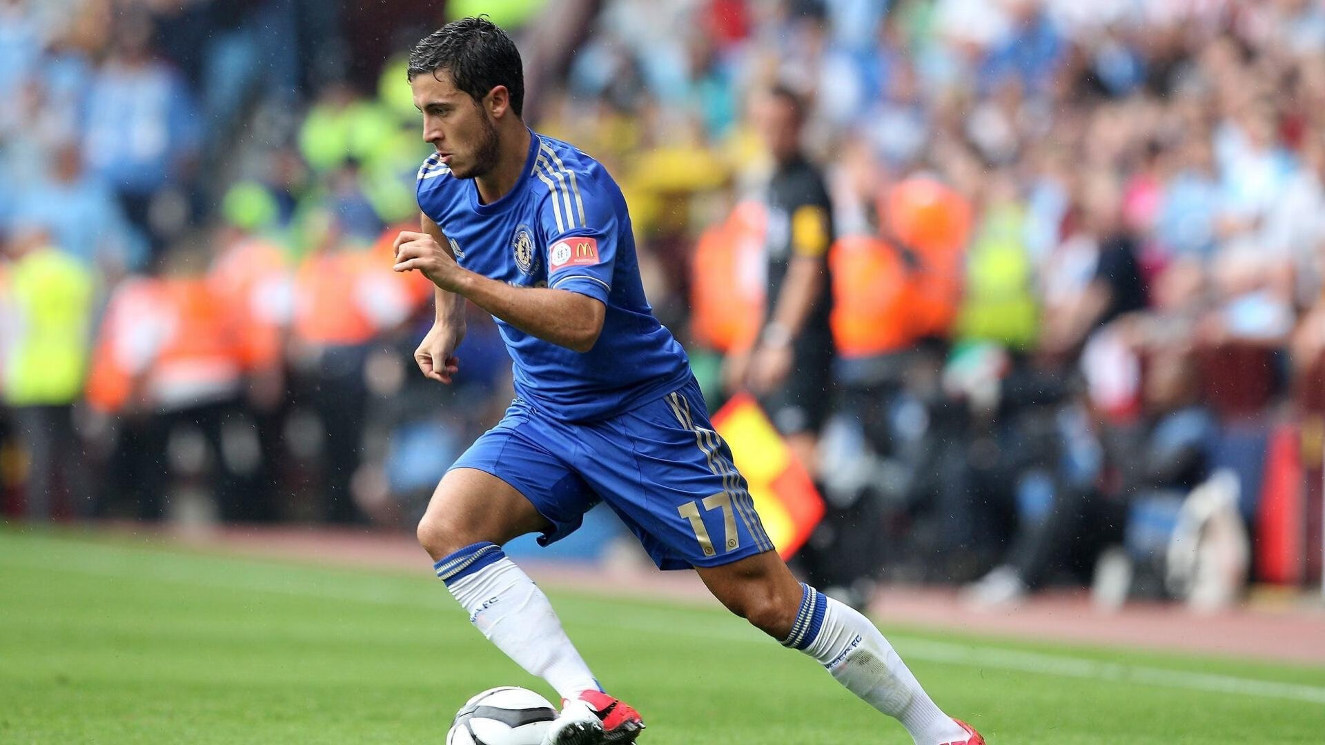 电竞产业蓬勃发展,全球赛事热度再创新高